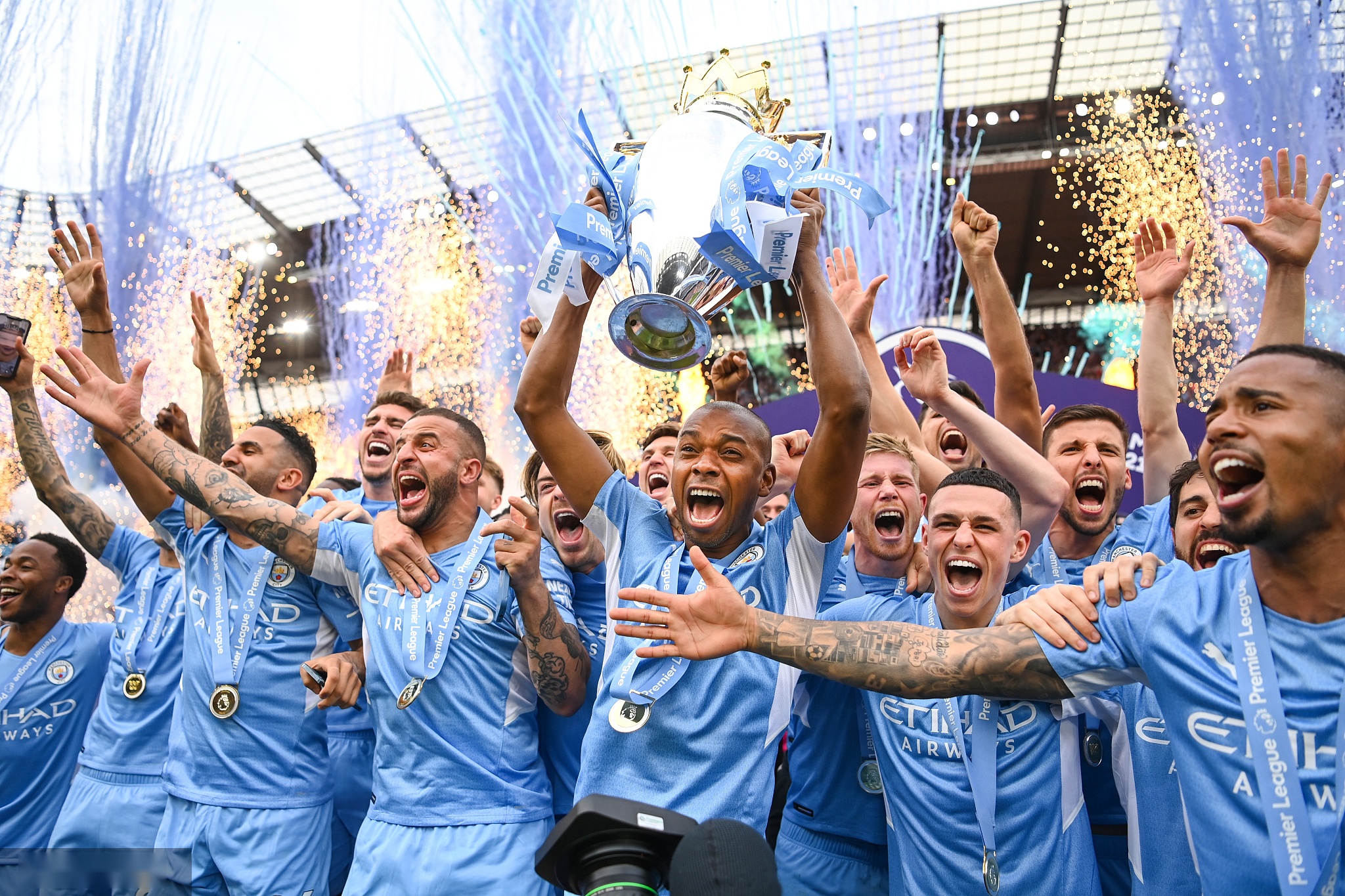 步入豪门行 步入豪门行